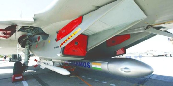 Successfull-demonstration-and-integration-of-supersonic-cruise-missile-BrahMos-on-Su-30MKI-indialivetoday